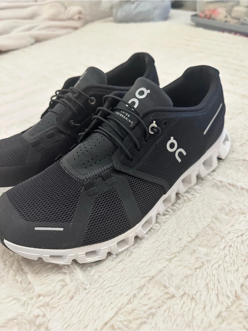 On Running Cloud Sneaker - Picture 5 of 10